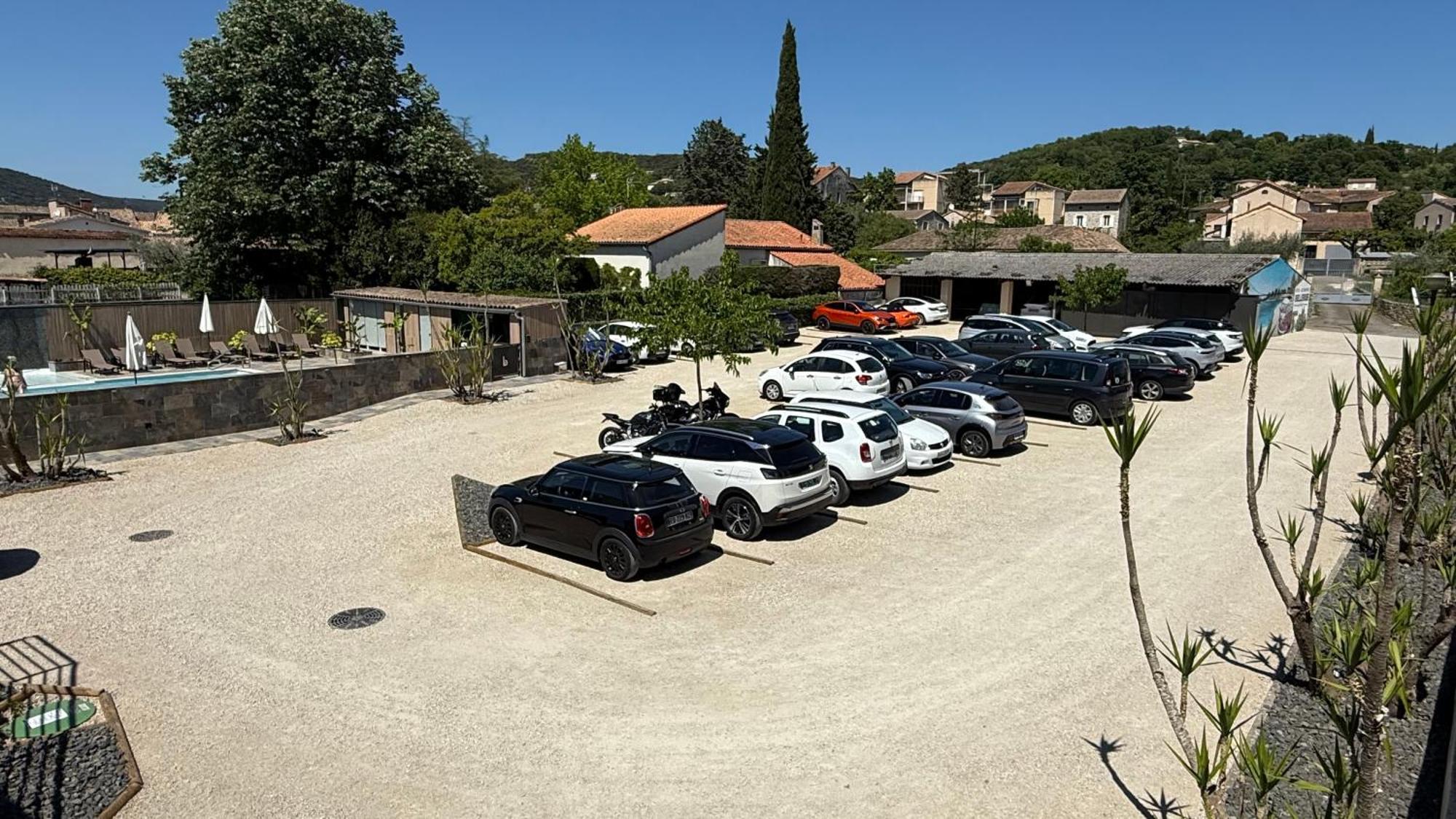 Logis Hotel Restaurant Bellevue Saint-Martin-d'Ardeche Exterior photo